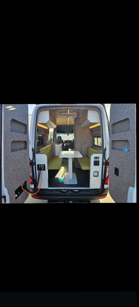 Camper Electrical Installation 3